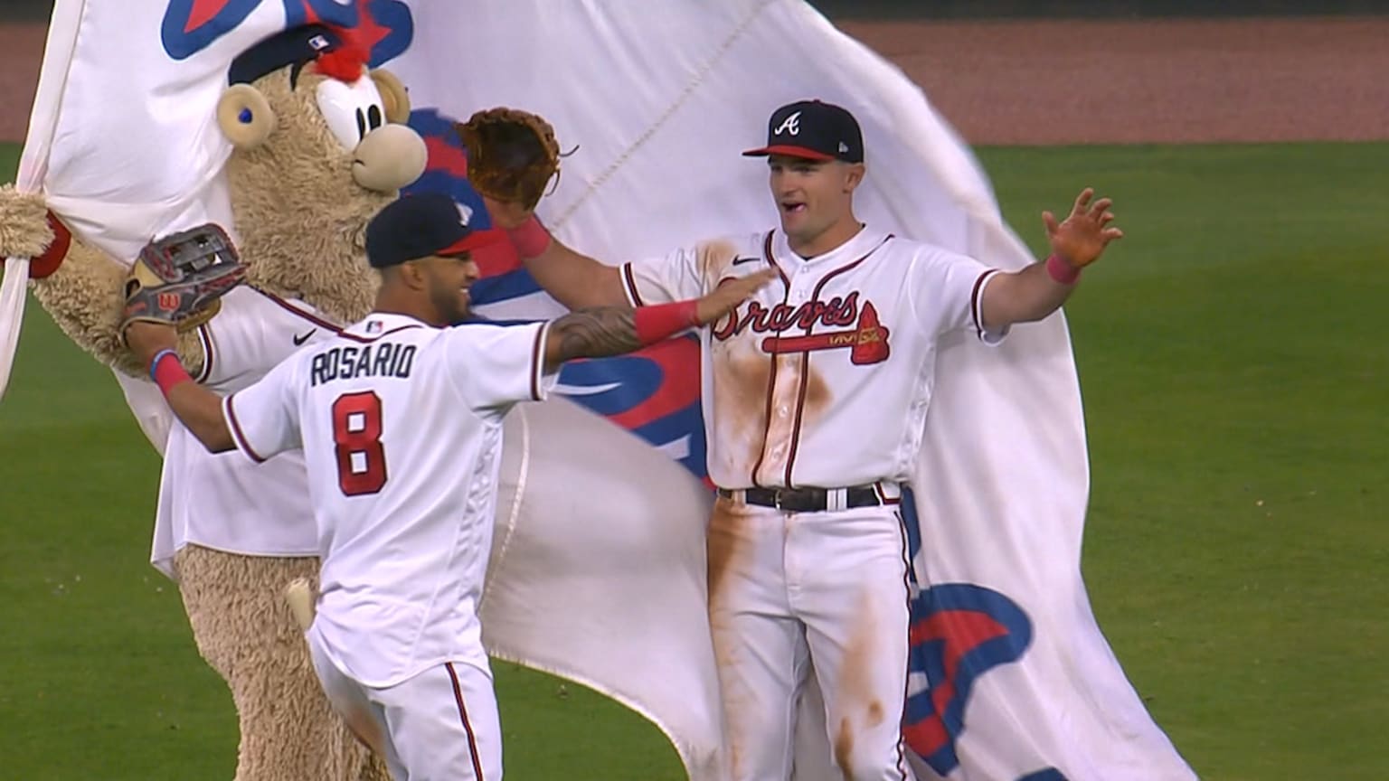 A.J. Minter shuts the door | 04/12/2023 | Atlanta Braves