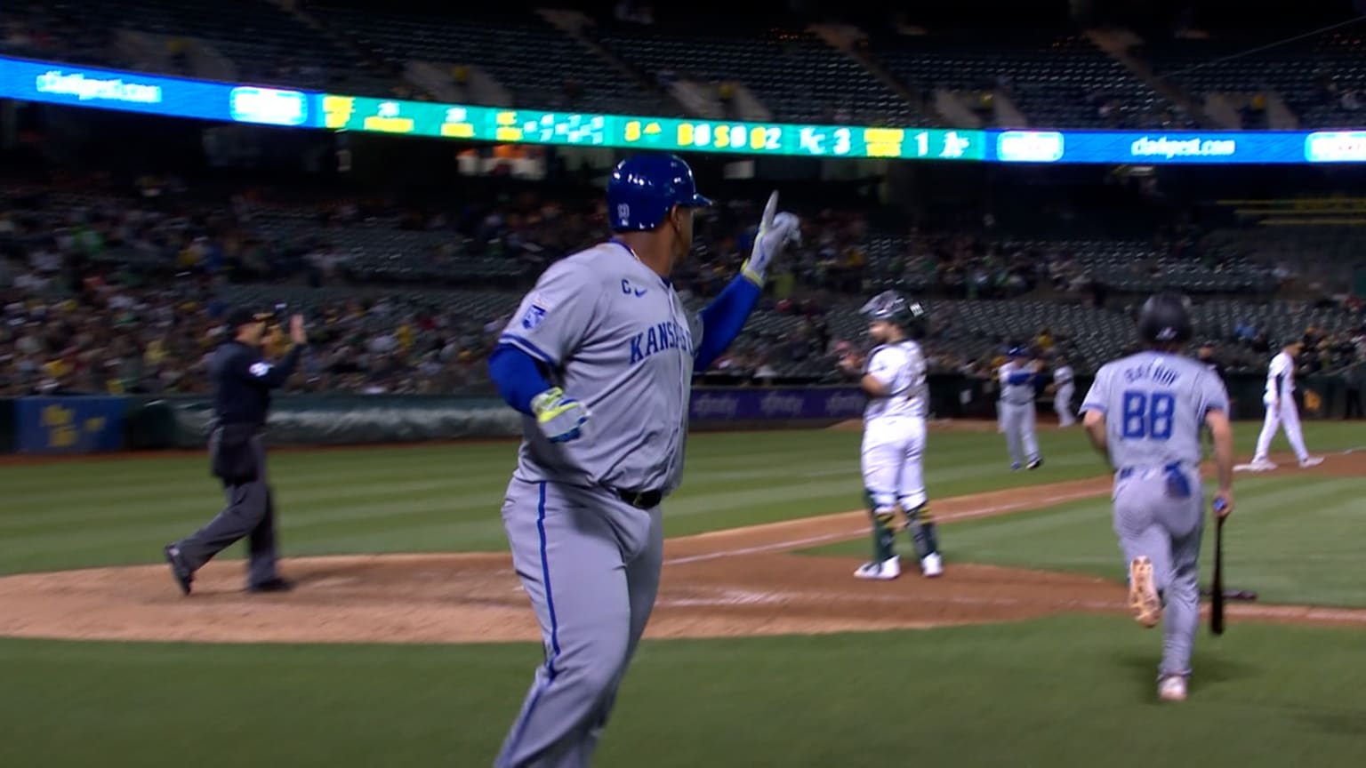 Nick Loftin's RBI groundout | 06/18/2024 | Kansas City Royals