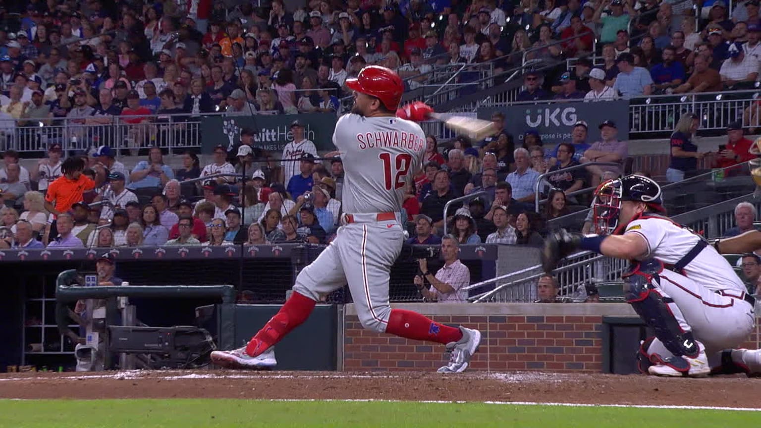 Kyle Schwarber hammers a 483foot home run to right 09/18/2023