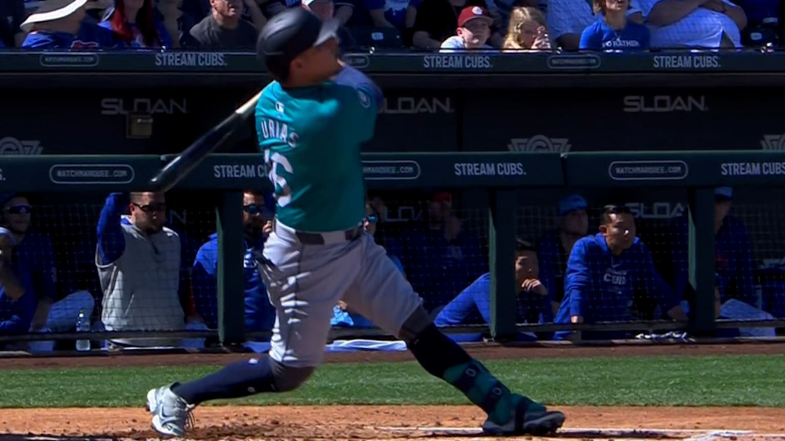 Luis Urías belts a solo home run to center field 03/08/2024 Seattle