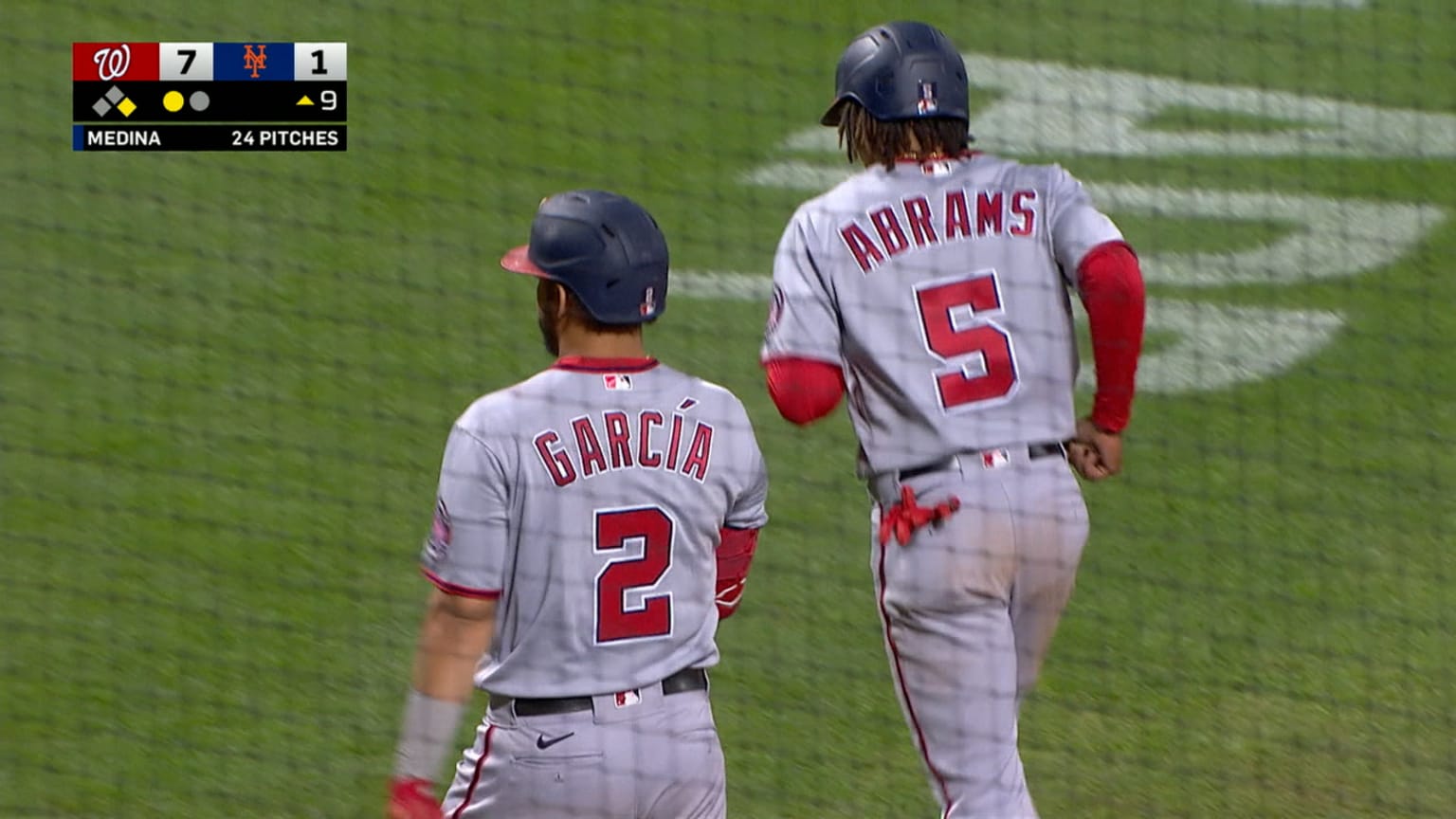 Nationals score 5 in the 9th 09/03/2022 Washington Nationals