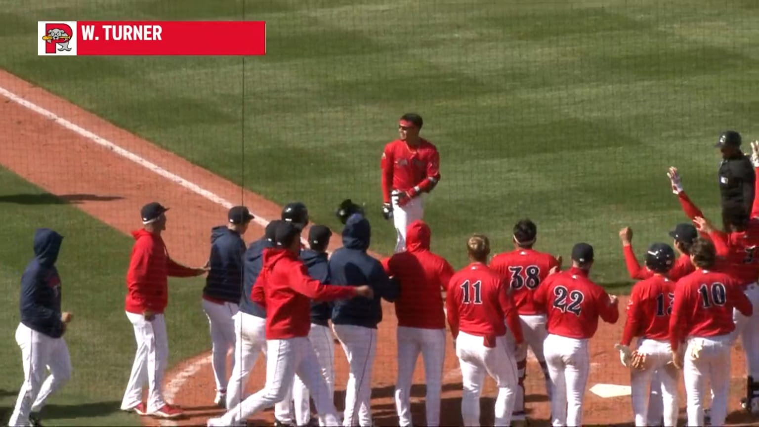 Franklin Arias' pinch-hit, walk-off homer | 04/25/2026 | MLB.com