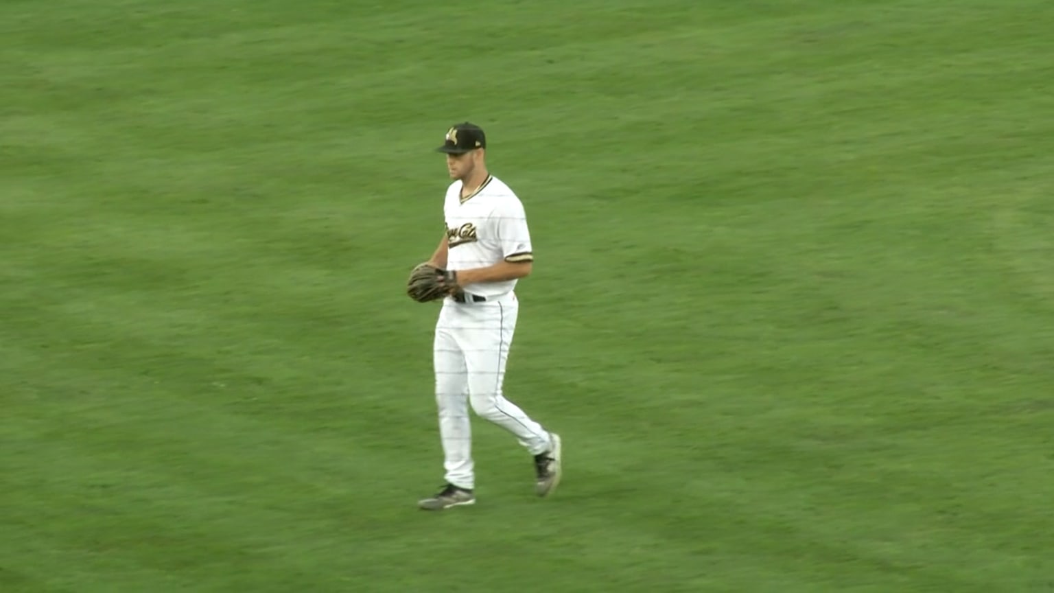 Landen Roupp strikes out the side in the 3rd | 05/17/2024 | San ...