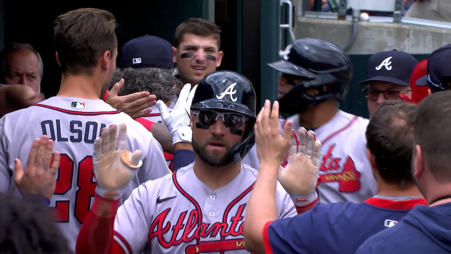 Braves score five in the 4th 06/14/2023 Atlanta Braves