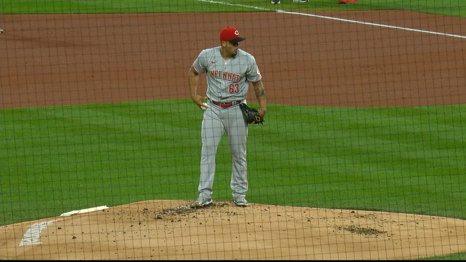 Fernando Cruz K's three in 1 2/3 innings start 09/16/2022