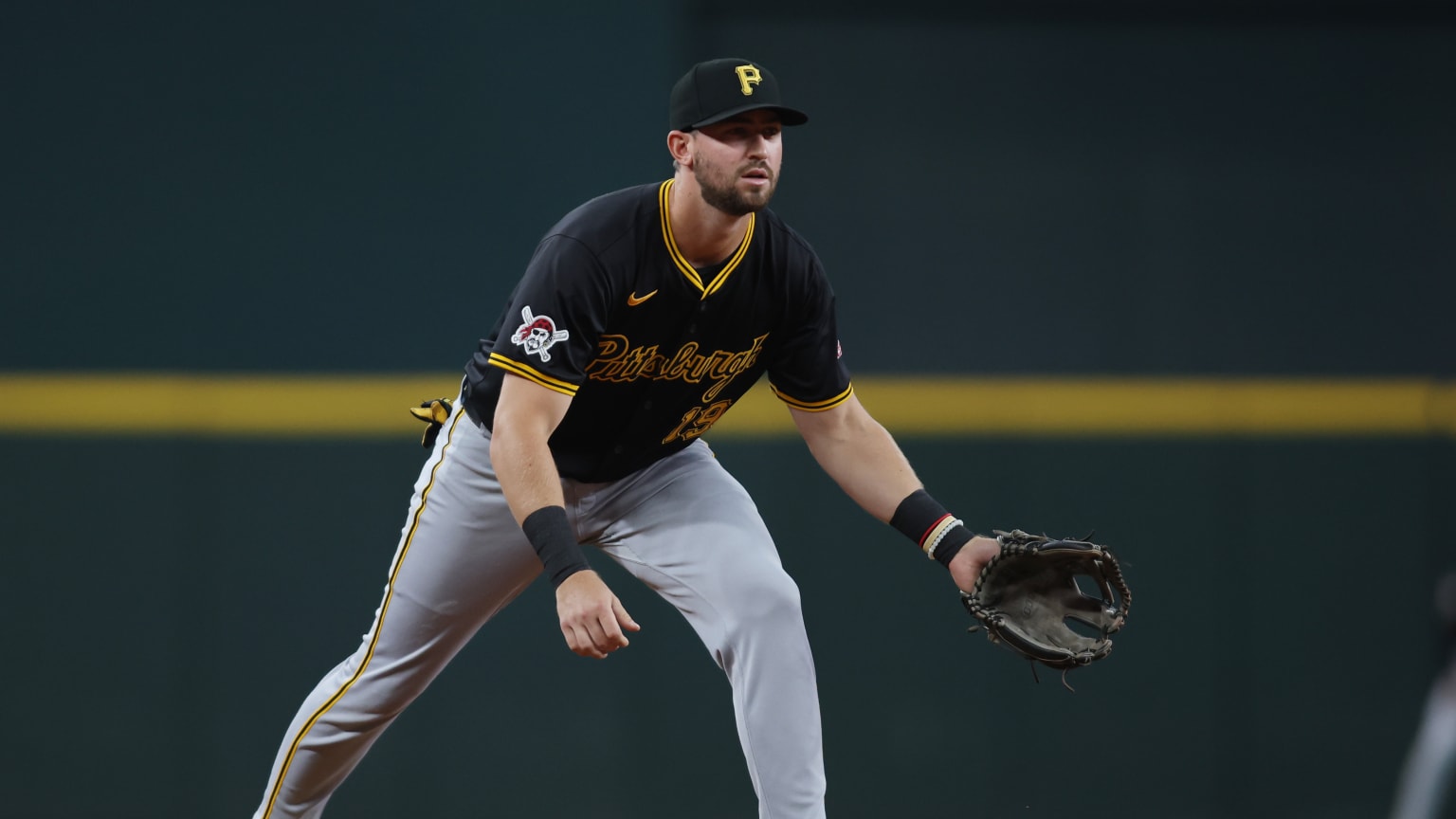 Jared Triolo wins Gold Glove Award 11/03/2024 Pittsburgh Pirates