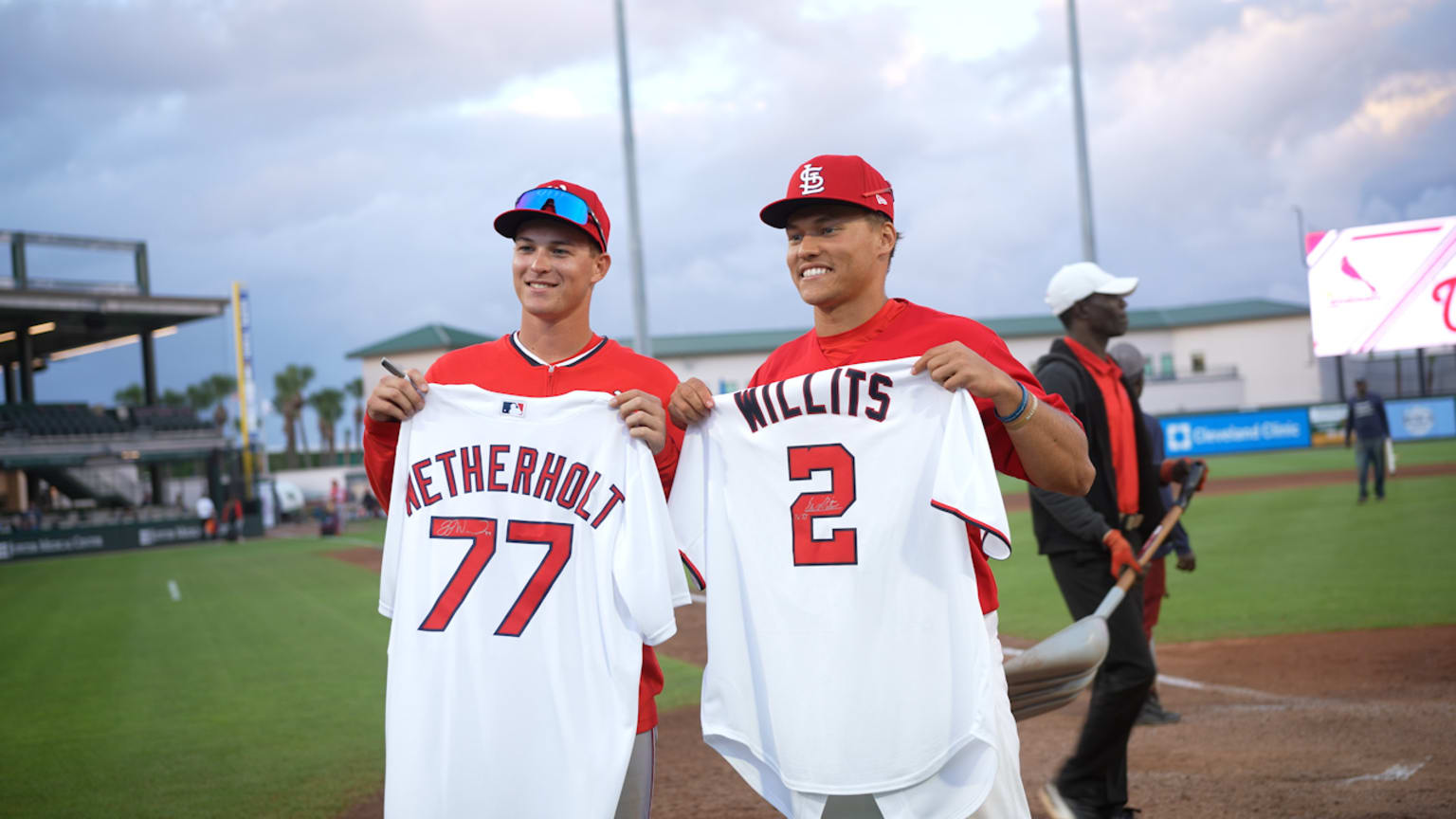 Wetherholt, Willits swap jerseys at Spring Breakout | 03/19/2026