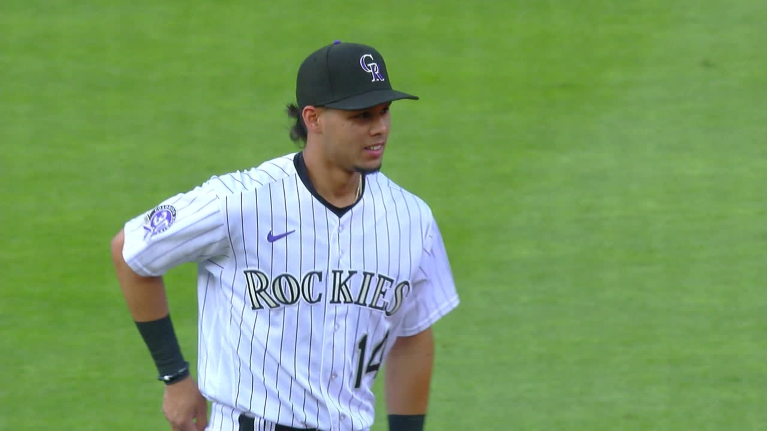 Tovar's single in storm lifts Rockies over Marlins 7-6 after blown 4-run  lead - Sentinel Colorado