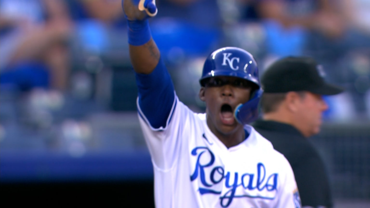 Blanco's RBI triple puts the Royals on the board | 07/18/2023 | Kansas ...