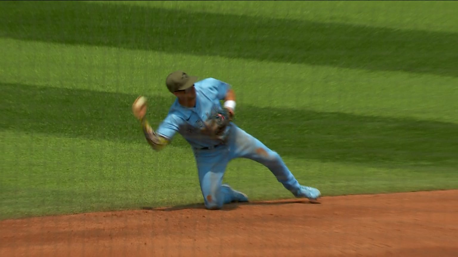 Whitt Merrifield makes a nice diving play | 05/21/2023 | Toronto Blue Jays