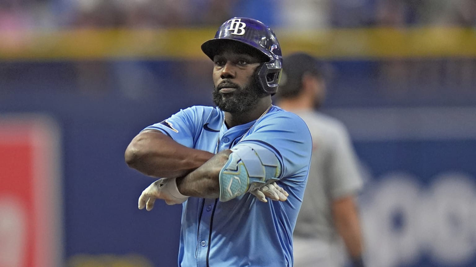 Randy Arozarena hits a linedrive home run (3) 04/24/2024