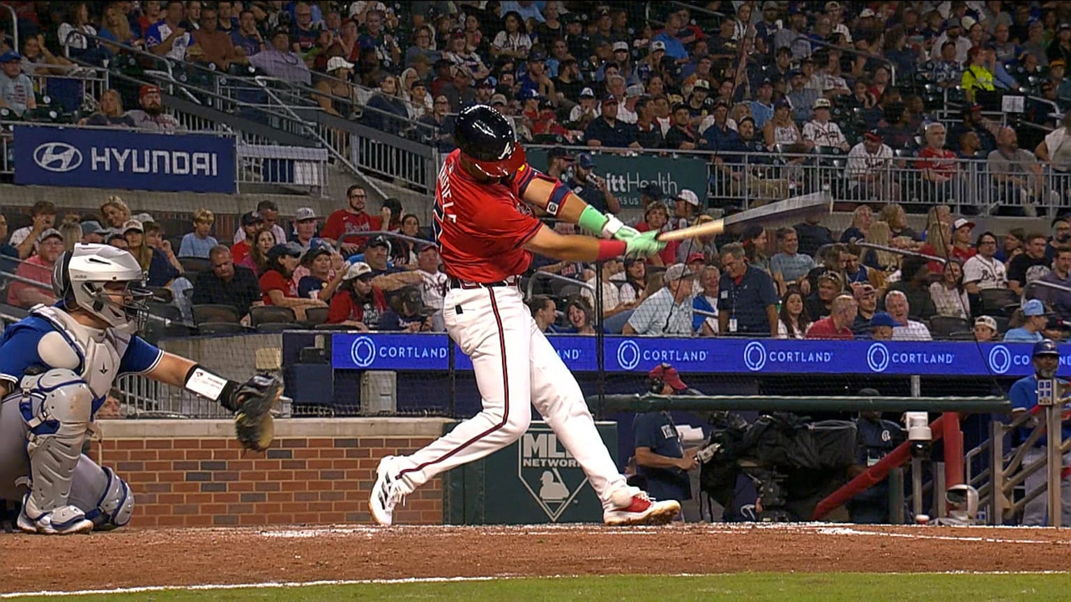 Whit Merrifield exits after fouling ball off foot | 09/06/2024 | Atlanta Braves