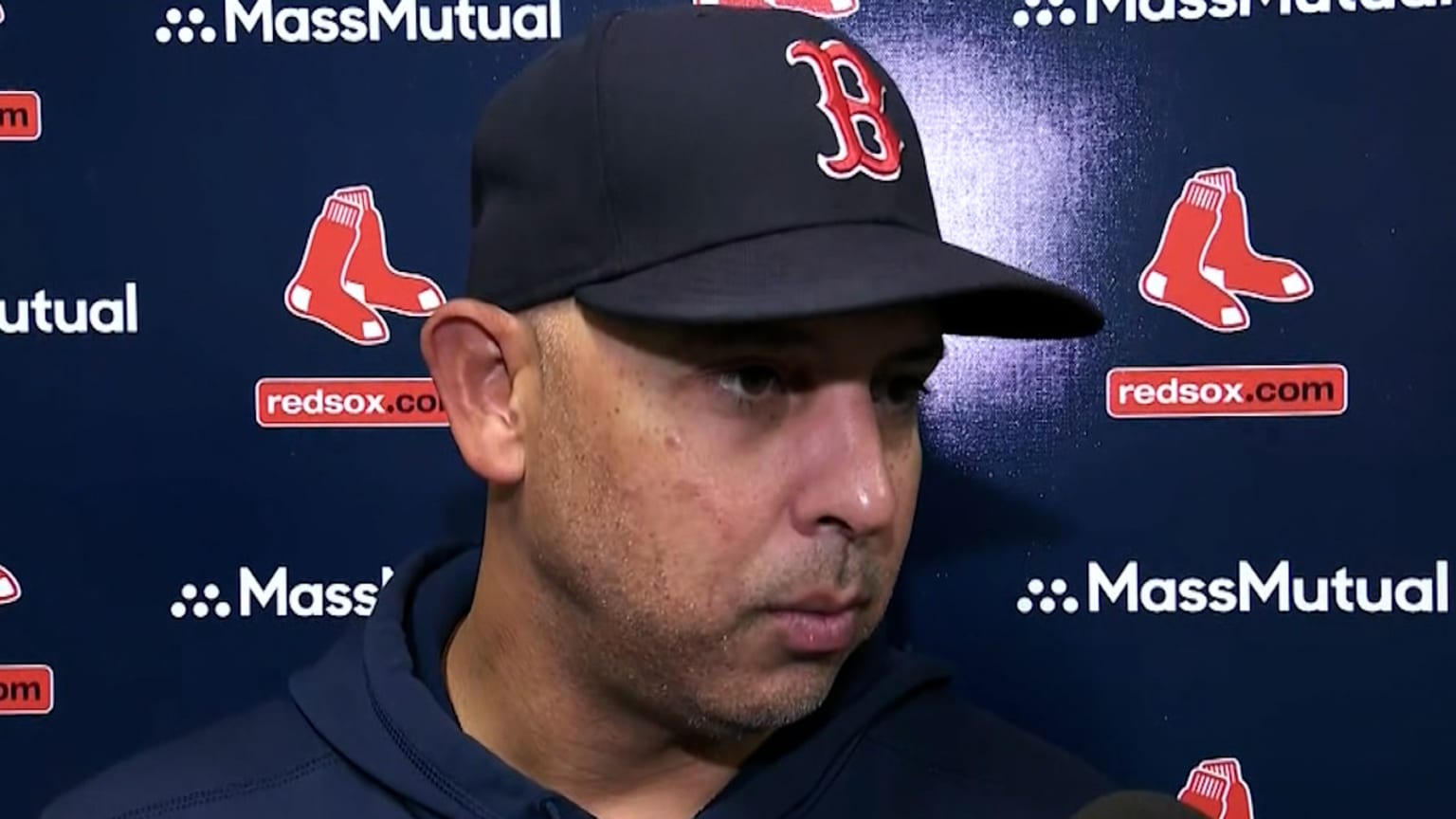 Boston Red Sox manager Alex Cora tips hat to video staff after