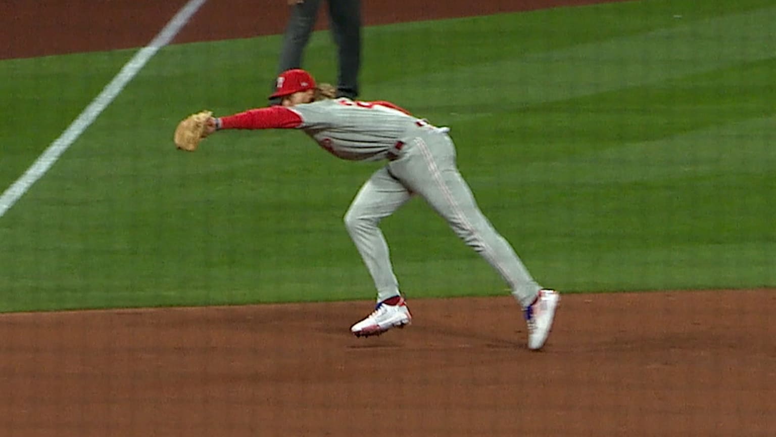 Bohm wrangles a sizzler off the bat of Yadier Molina | 10/08/2022 ...