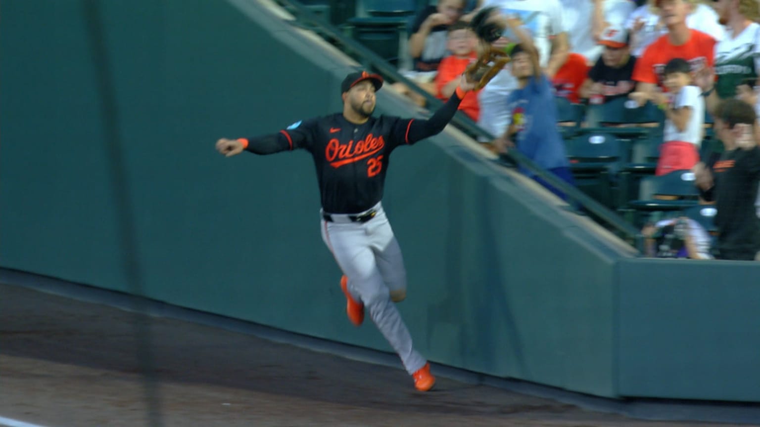 Ezequiel Tovar hits foul ball after review | 08/30/2024 | Baltimore Orioles
