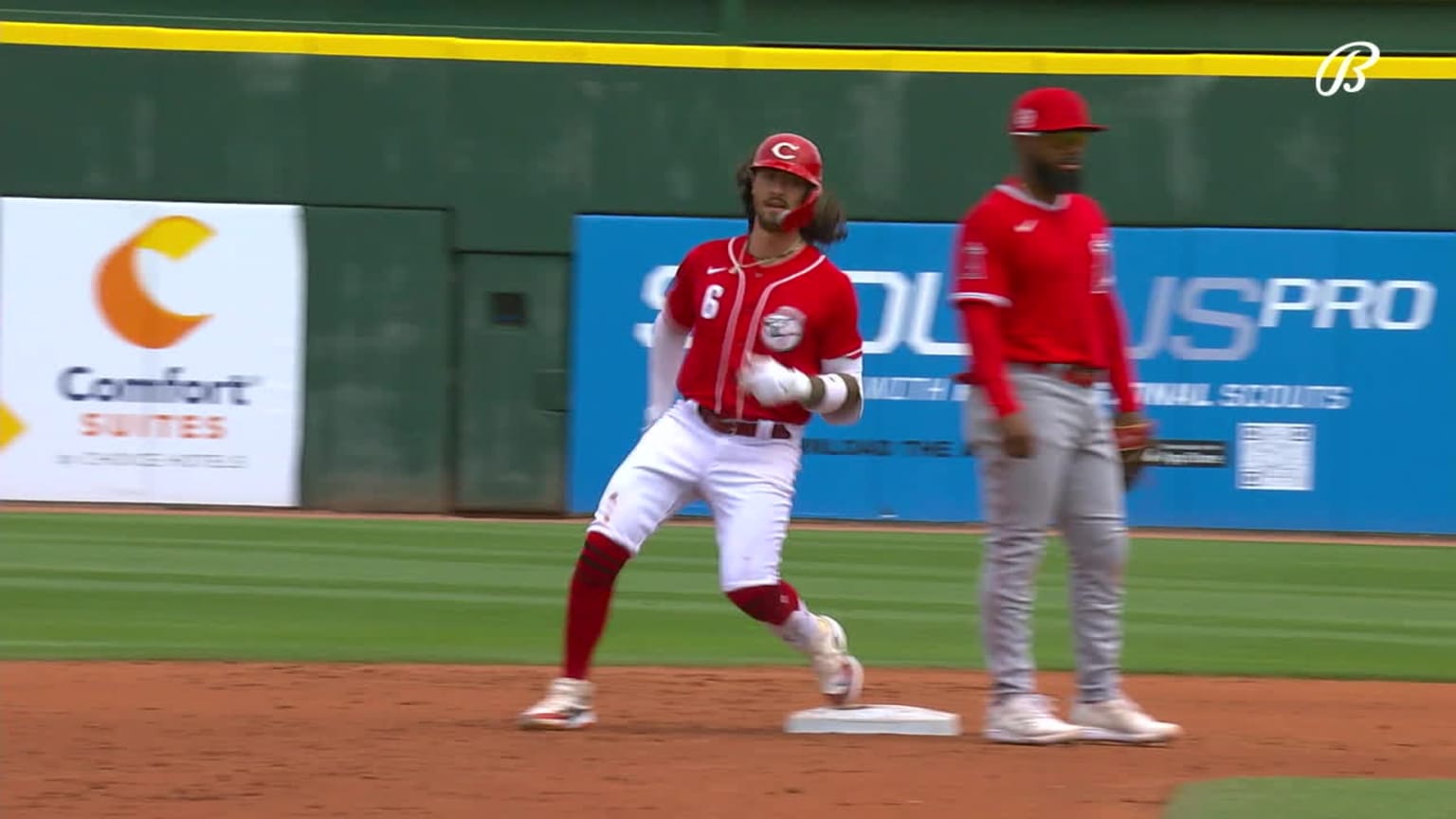 Jonathan India grounds a RBI single to left field | 03/20/2023 ...