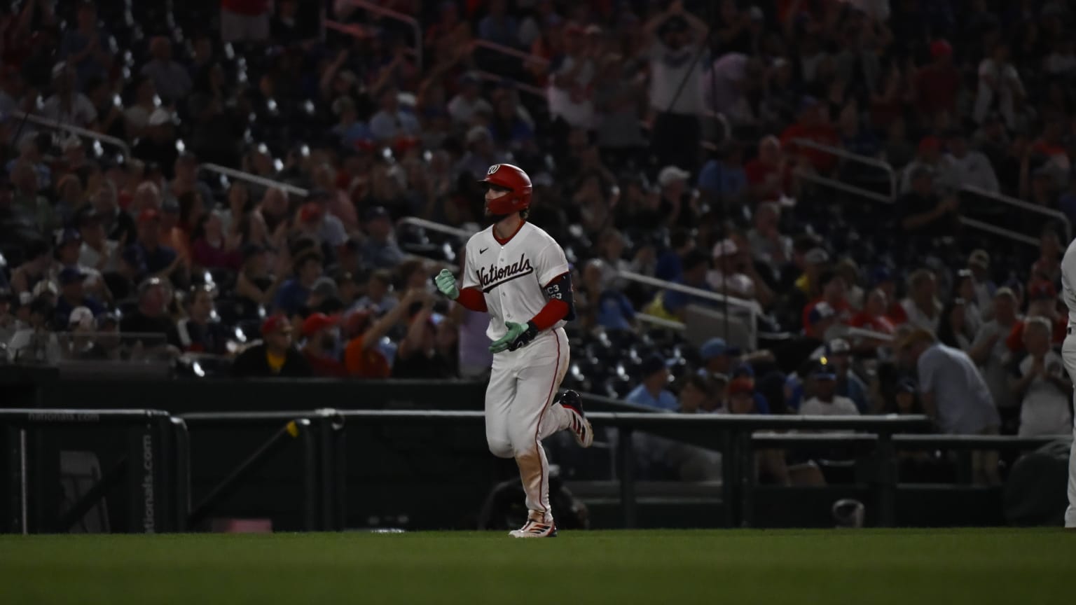 Crews control 😮‍💨 | 07/28/2026 | MLB.com