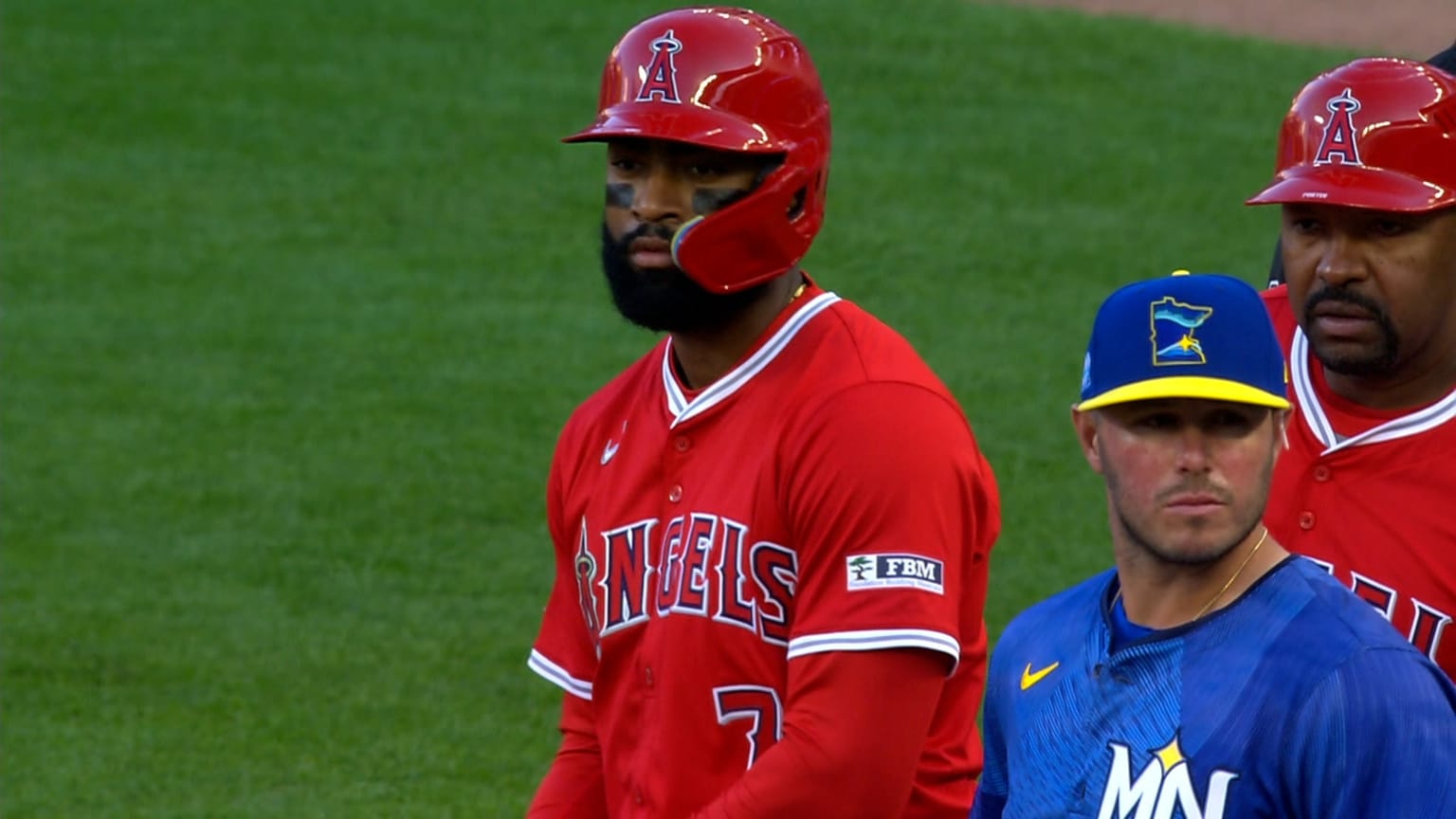 MLB 1年目リフラクター サイン JO ADELL MLB - Jo Adell crushes two home runs en route to an Angels