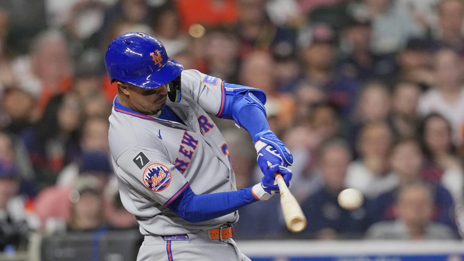 New York Mets Mark Vientos Edwin Diaz Bobblehead May 2025