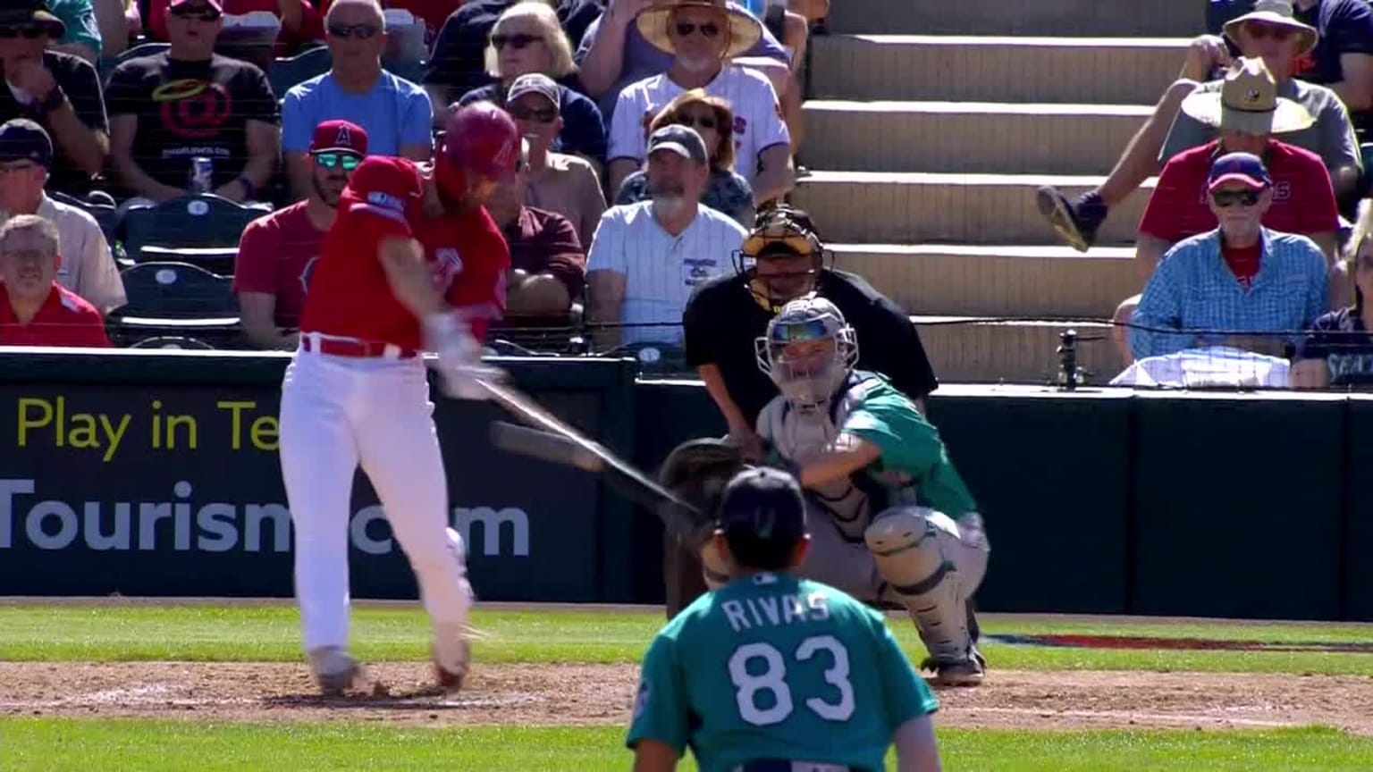 Jared Walsh rips an RBI single to right field | 03/13/2023 | Los ...