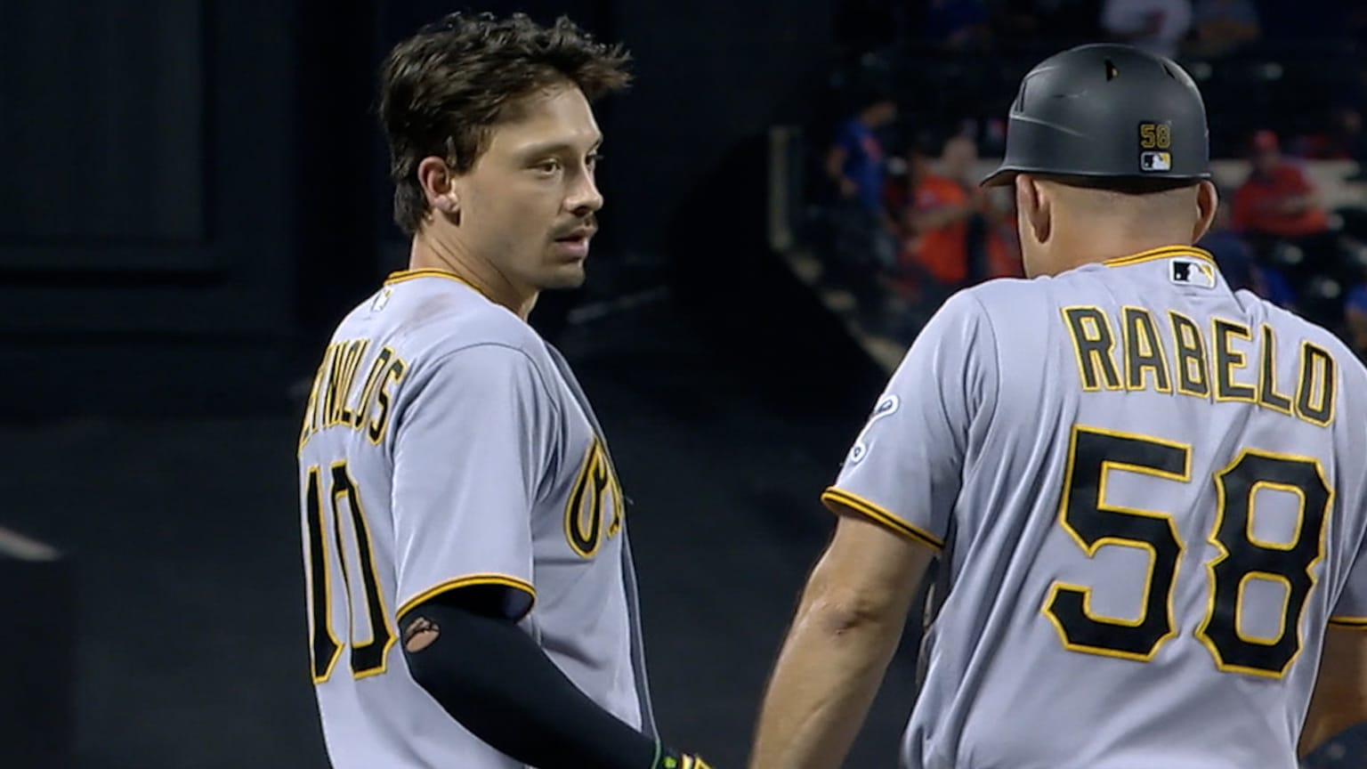 Pirates score six in 7th inning 08/15/2023 Pittsburgh Pirates