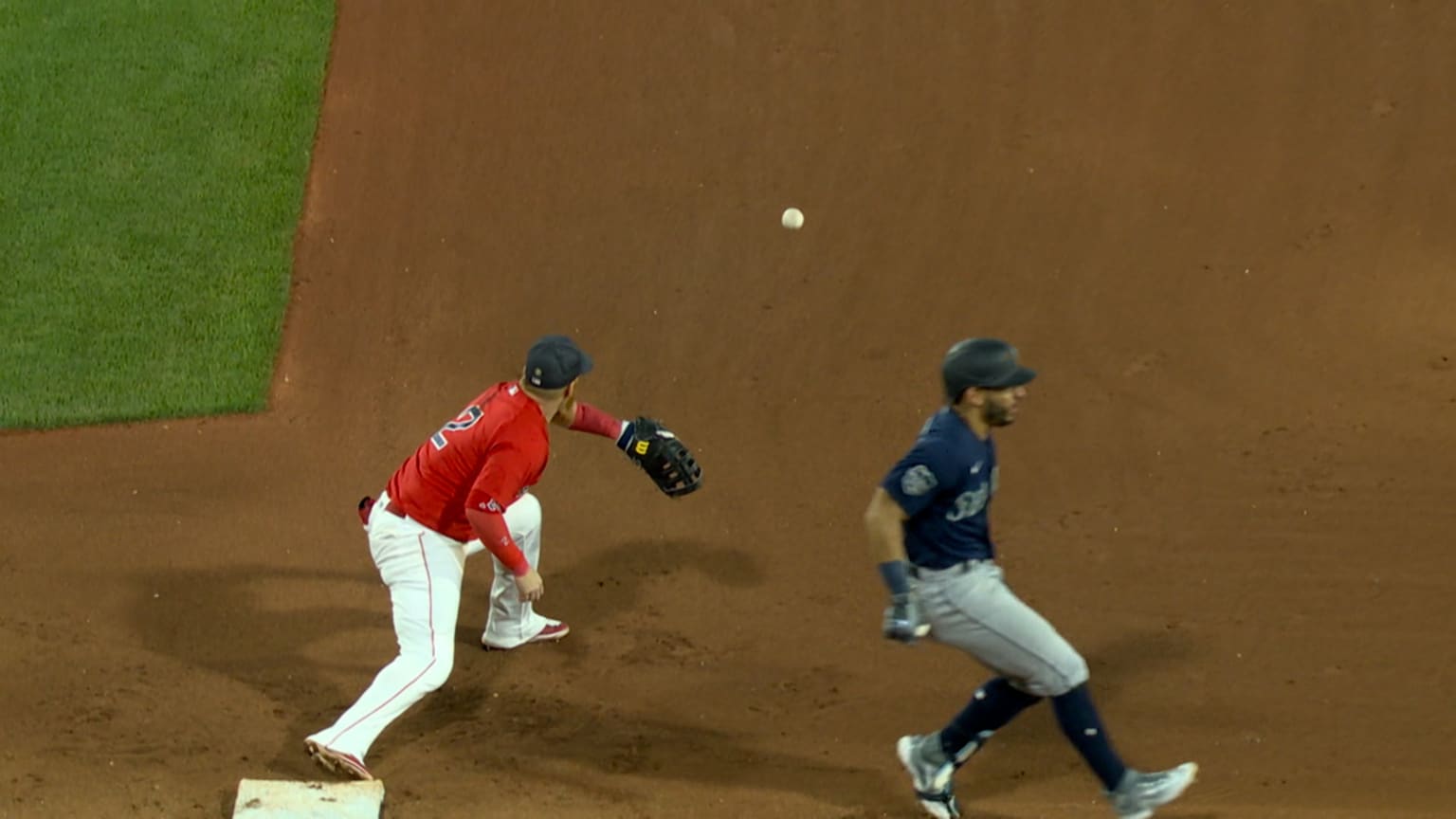 Jose Caballero scores Raleigh on an infield single | 05/17/2023 ...