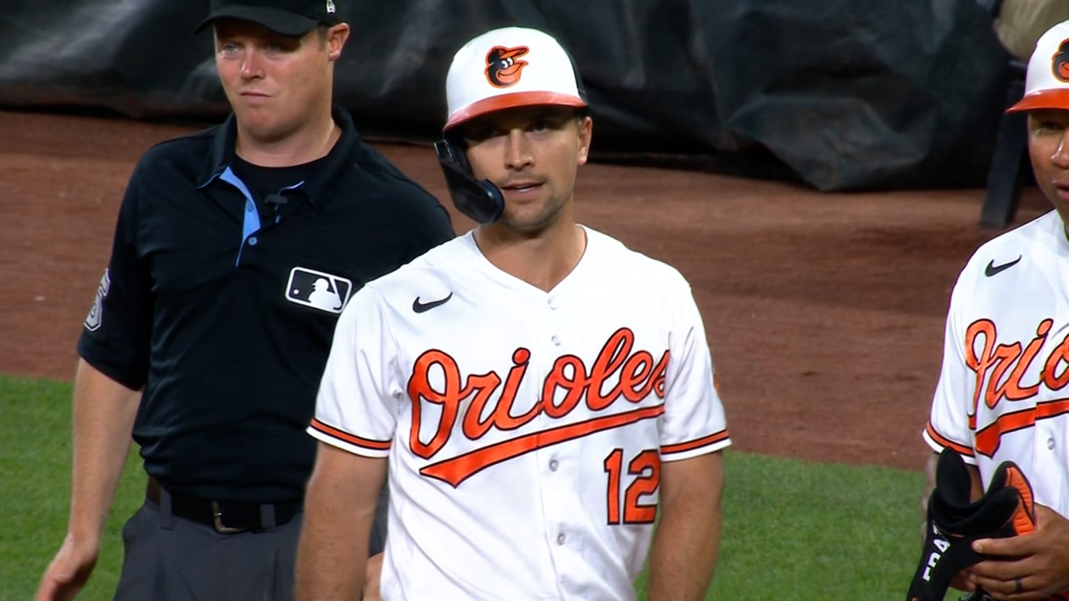 Adam Frazier's RBI single, 04/05/2023