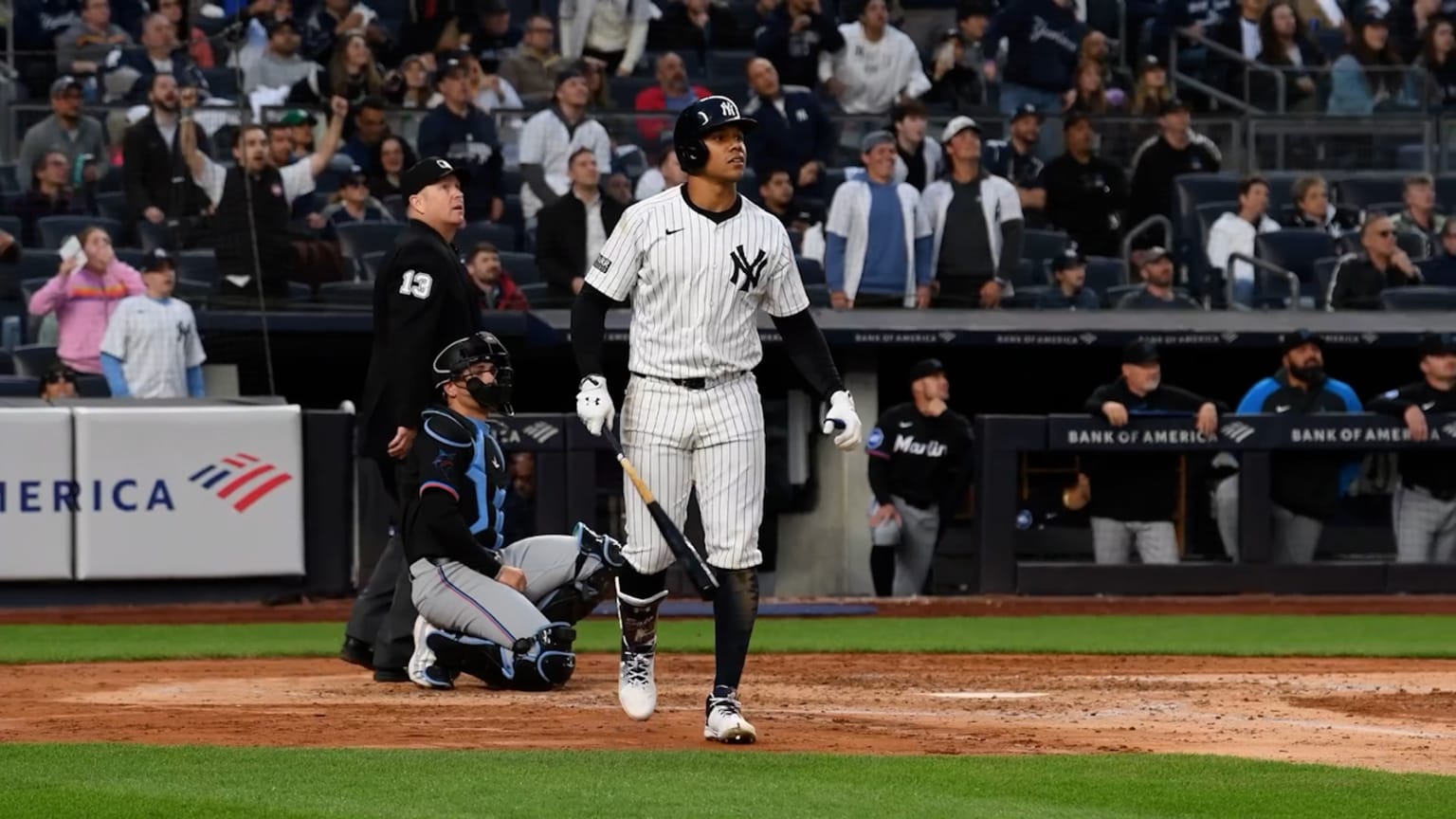 Curtain Call Juan Soto's first Yankee Stadium homer 04/08/2024 New