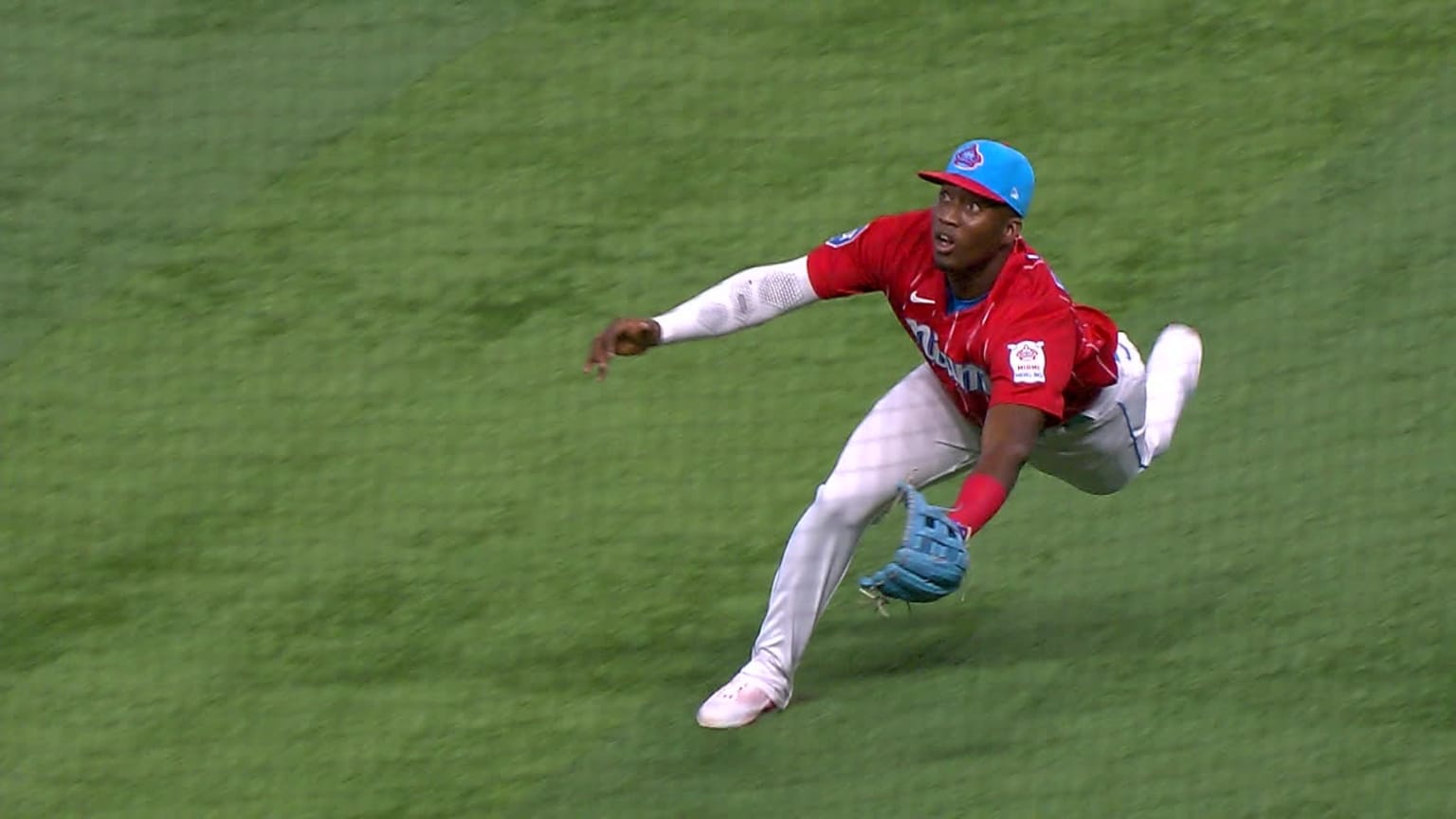 Jesús Sánchez makes the diving catch in right field | 05/13/2023 ...