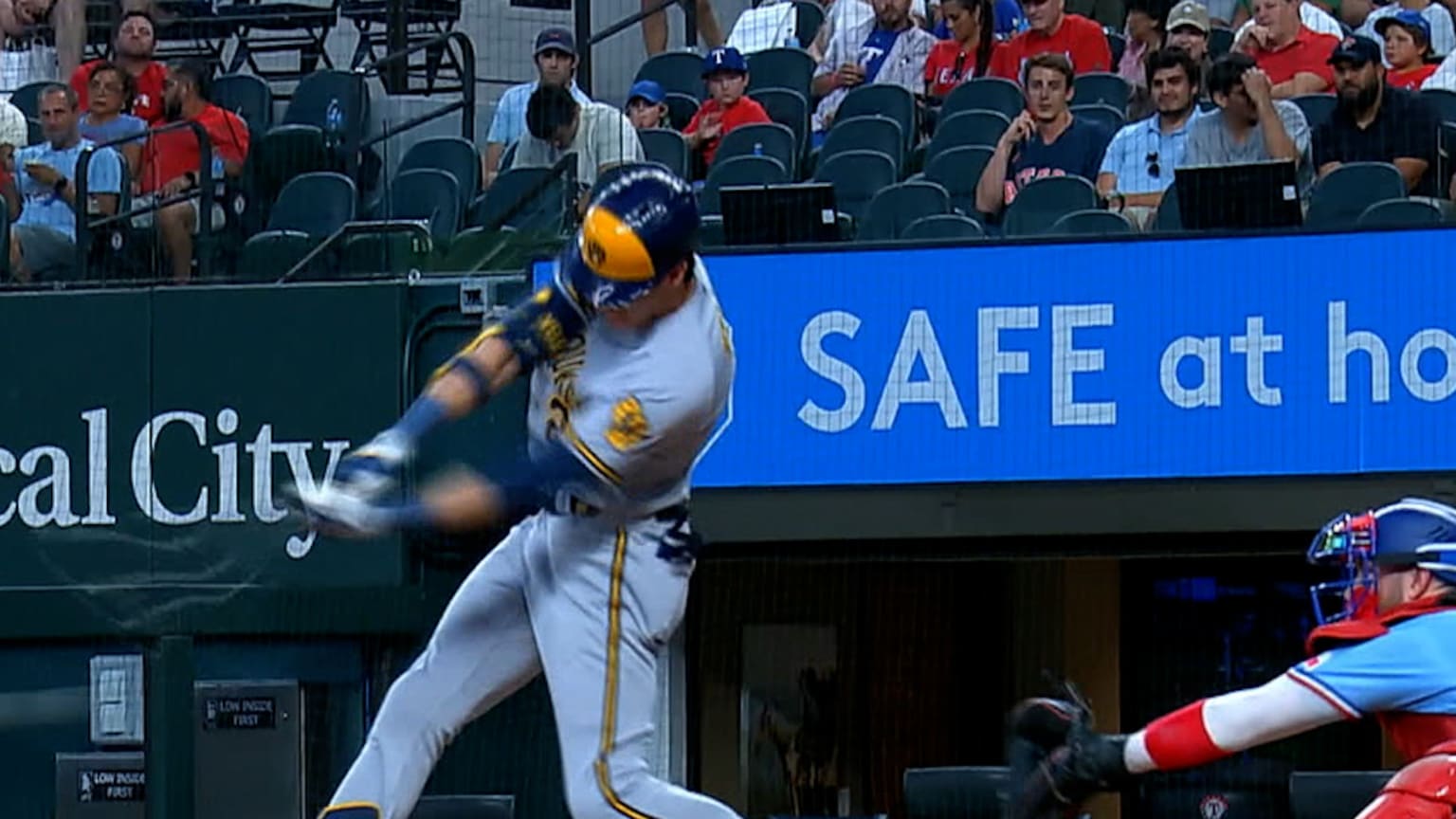 Christian Yelich's RBI double 08/20/2023 Milwaukee Brewers