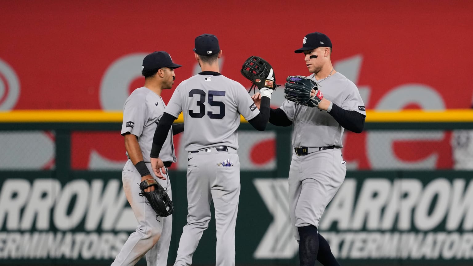David Bednar earns the save | 04/27/2026 | New York Yankees