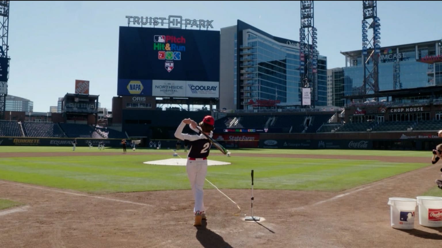 here-are-the-finalists-for-2022-s-pitch-hit-and-run-10-26-2022-mlb