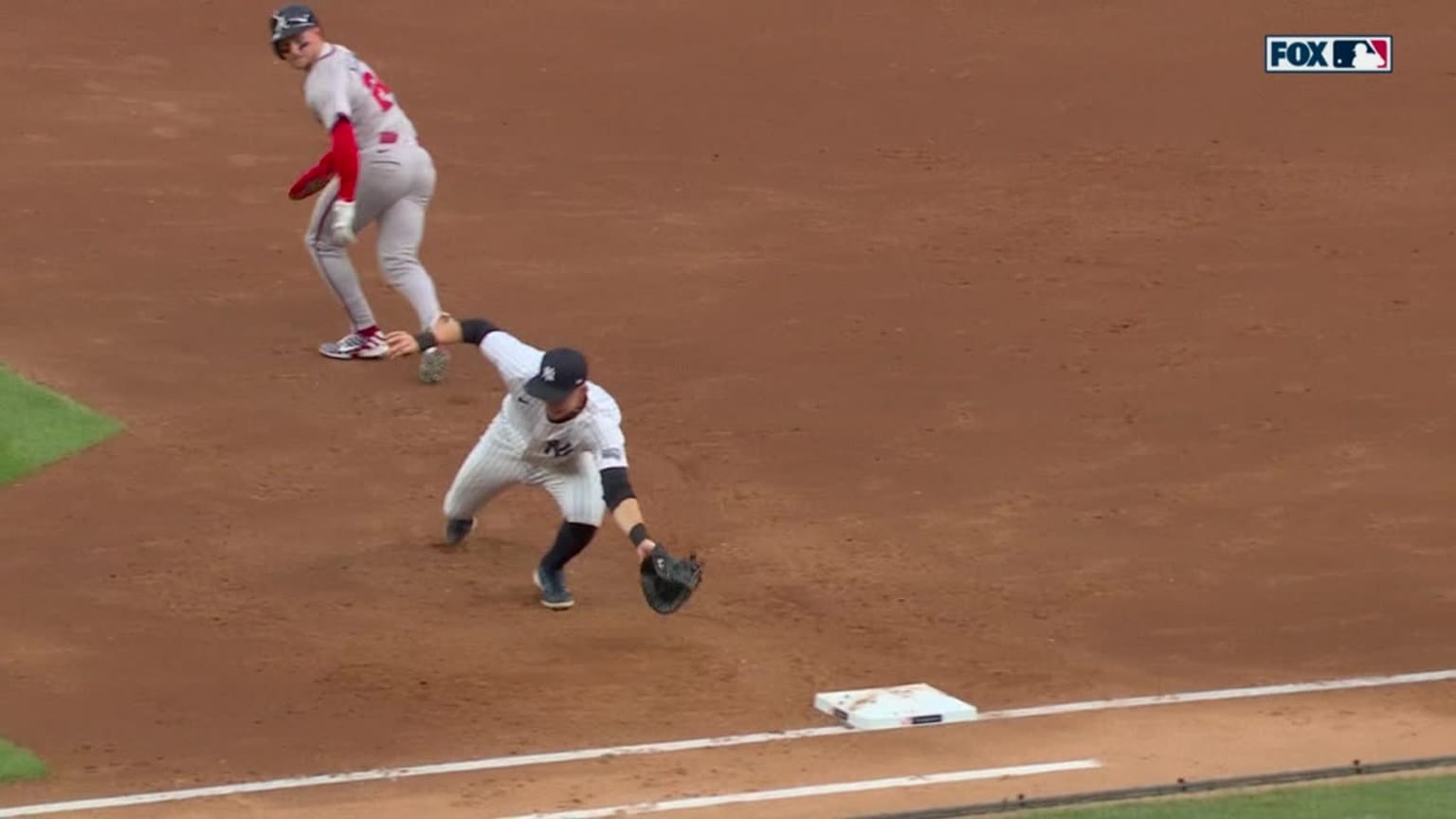 Ben Rice makes nice pick to start a double play | 06/22/2024 | MLB.com