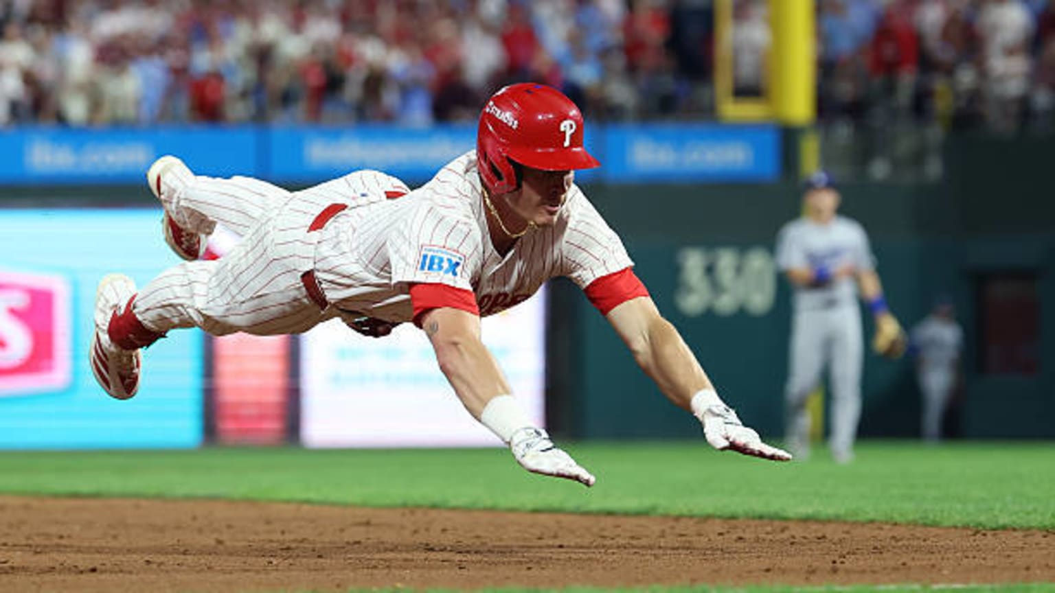 Max Kepler triples in the 8th | 10/06/2025 | Philadelphia Phillies