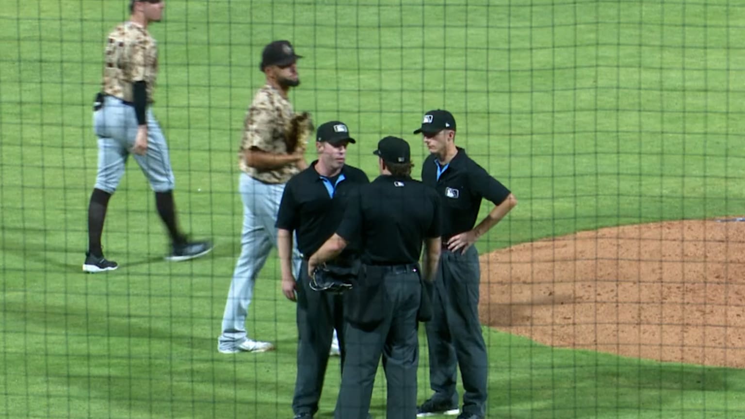 San Antonio wins on a base running appeal 06/09/2024 San Diego Padres