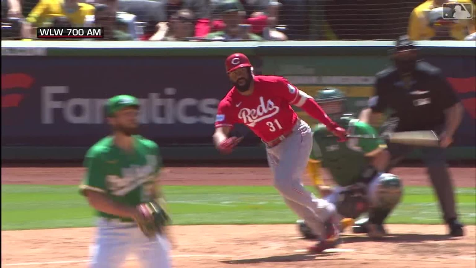 Henry Ramos hits a single in the 6th inning | 04/30/2023 | Cincinnati Reds