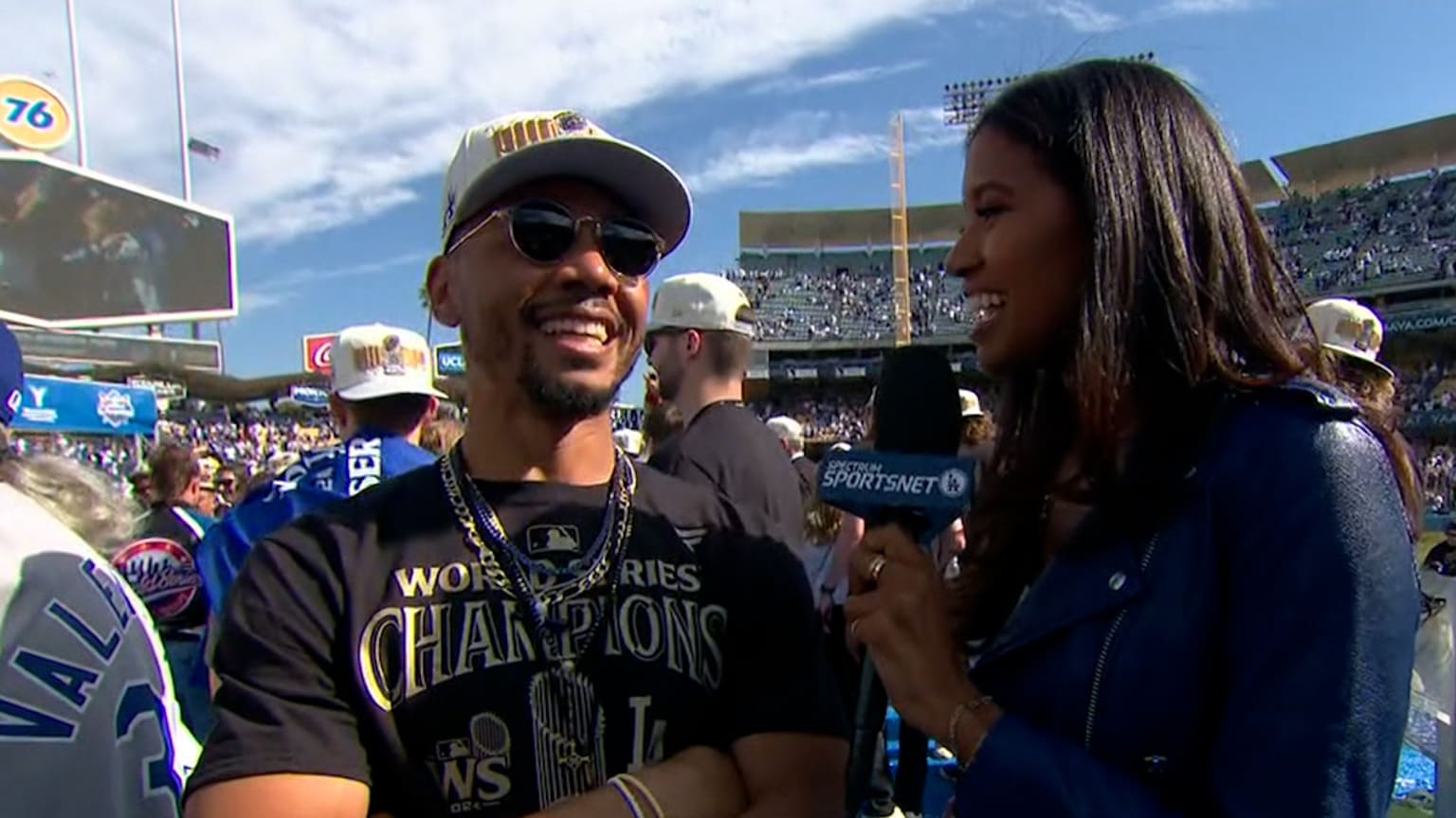 Mookie Betts on the fan support at the parade 11/01/2024 Los