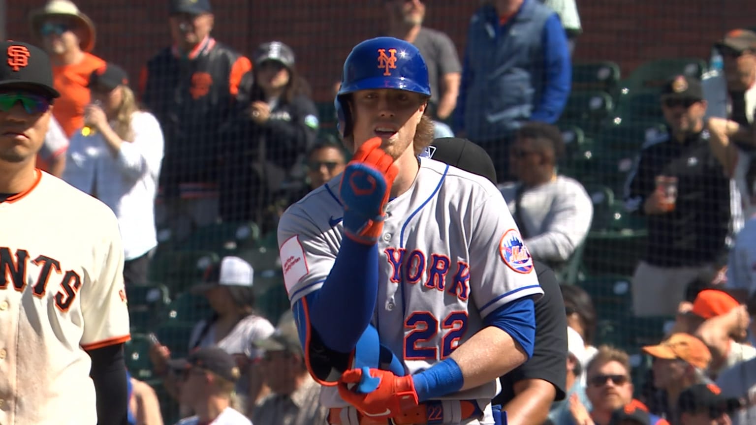 Brett Baty singles to left field Canha scores 04/22/2023 New York Mets