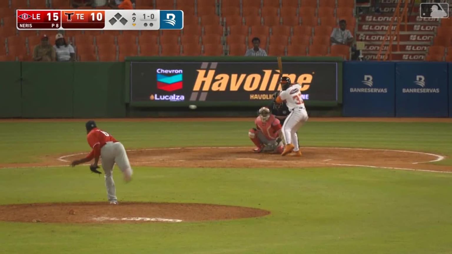 Francisco Urbaez homers (2) on a fly ball to left field. | 25/10/2026 ...