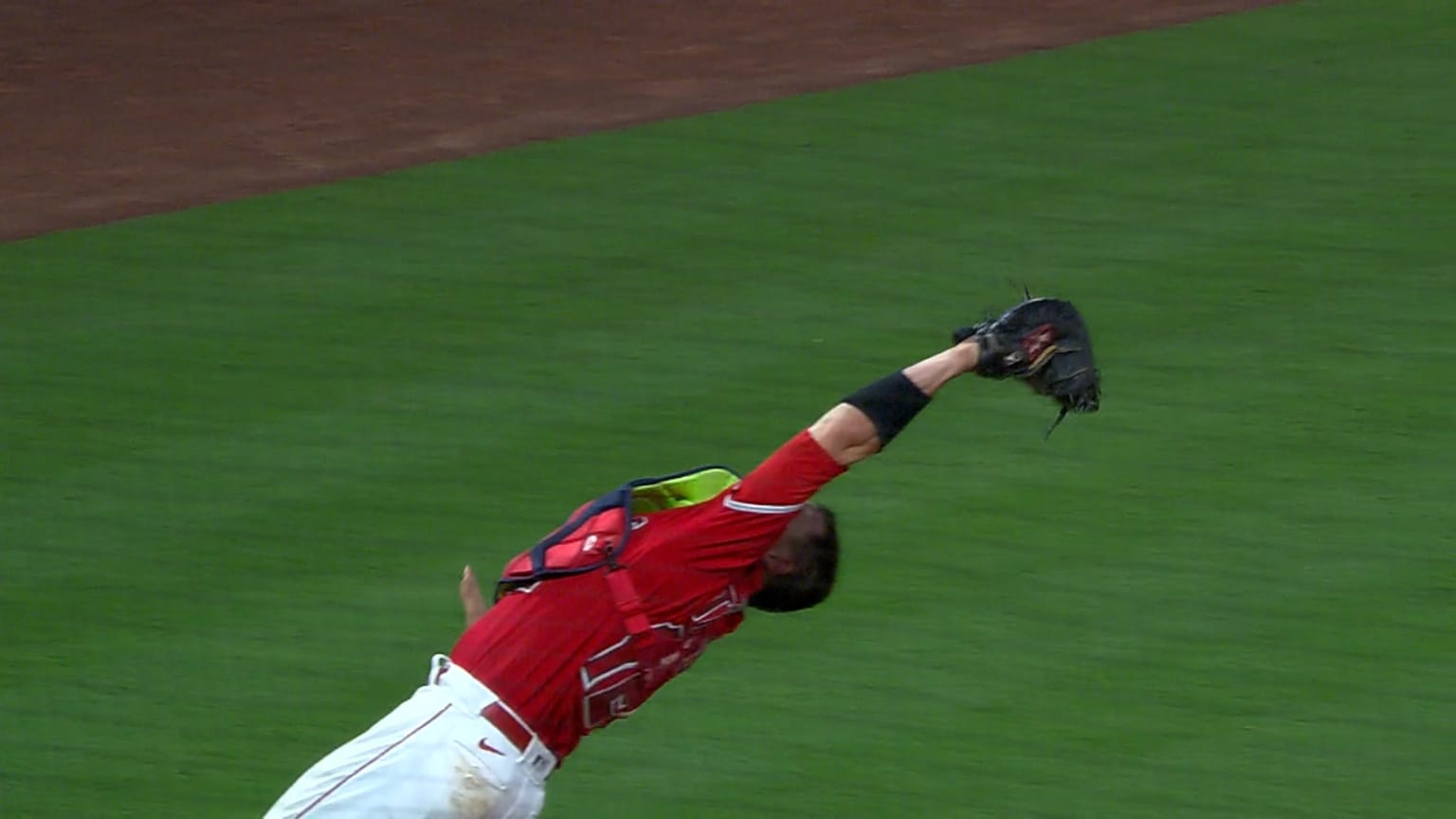 Matt Thaiss' leanback catch 08/29/2022 Los Angeles Angels