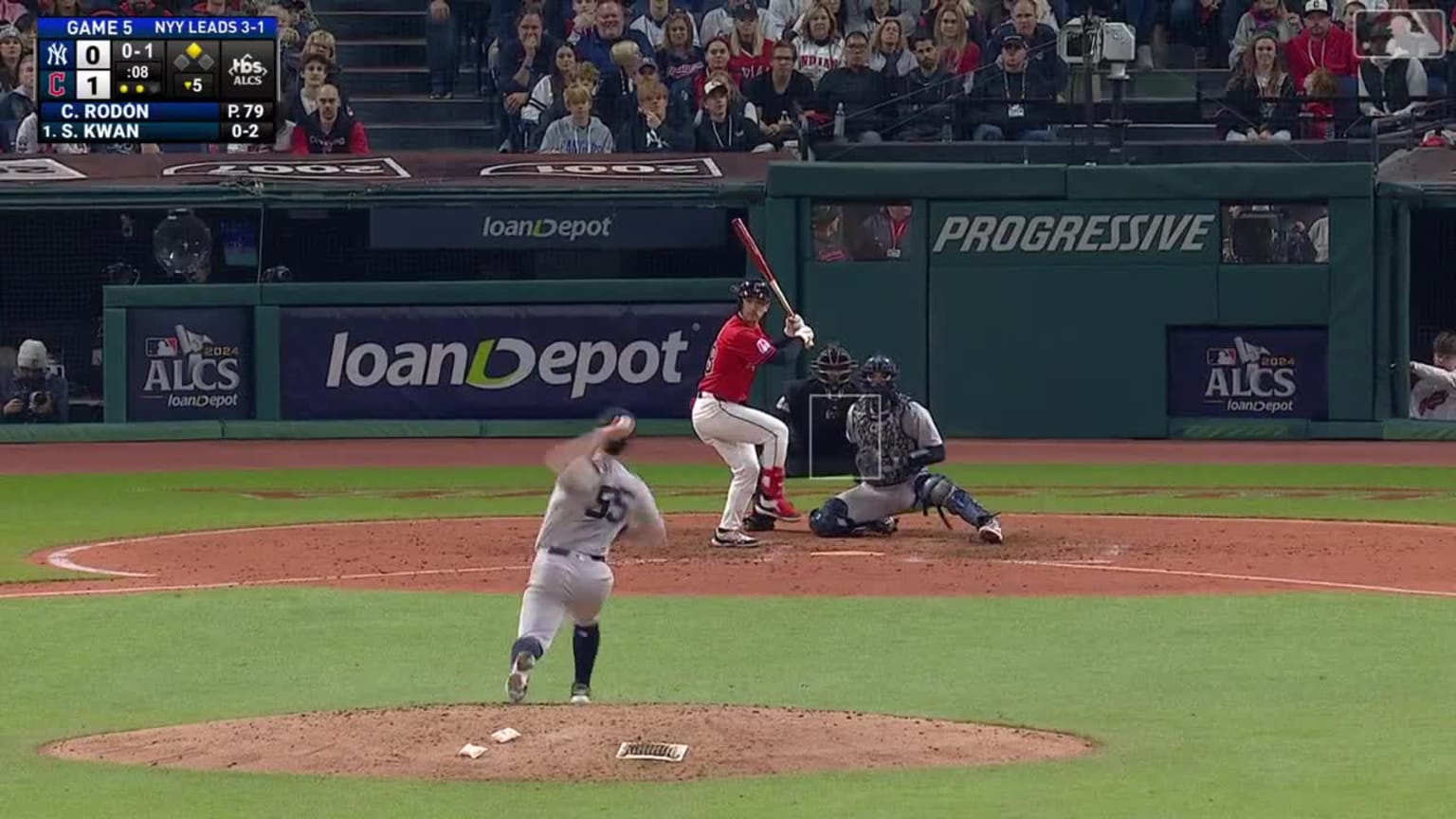 Steven Kwan's RBI single 10/19/2024