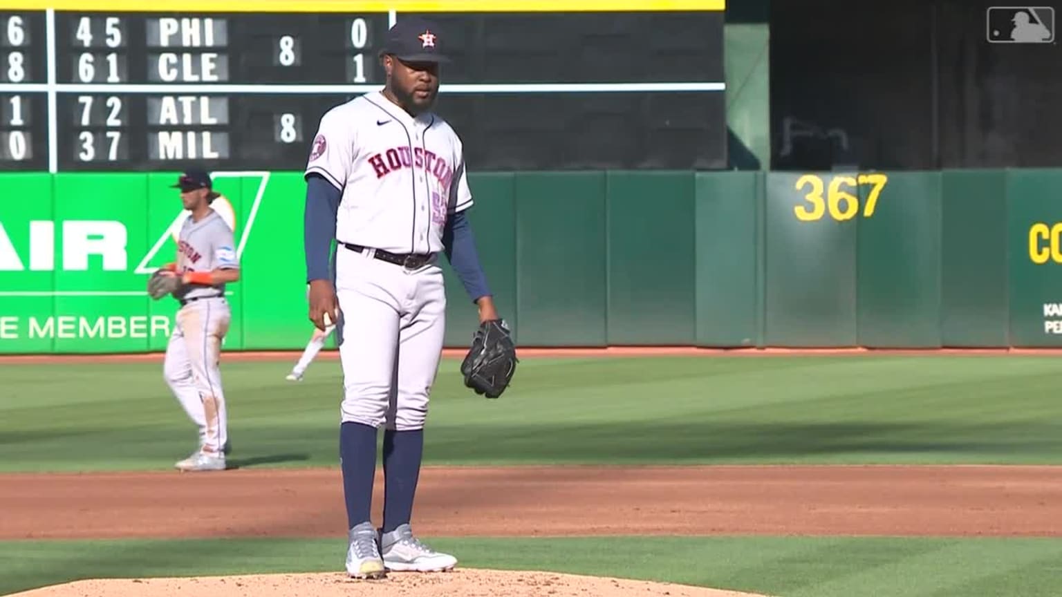 The Astros slug 5 homers in support of Cristian Javier