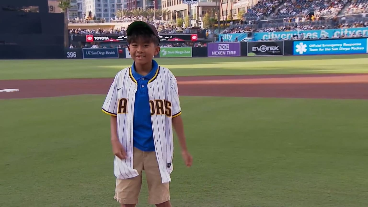 6/24/25 Game Ball Delivery | 06/24/2025 | MLB.com