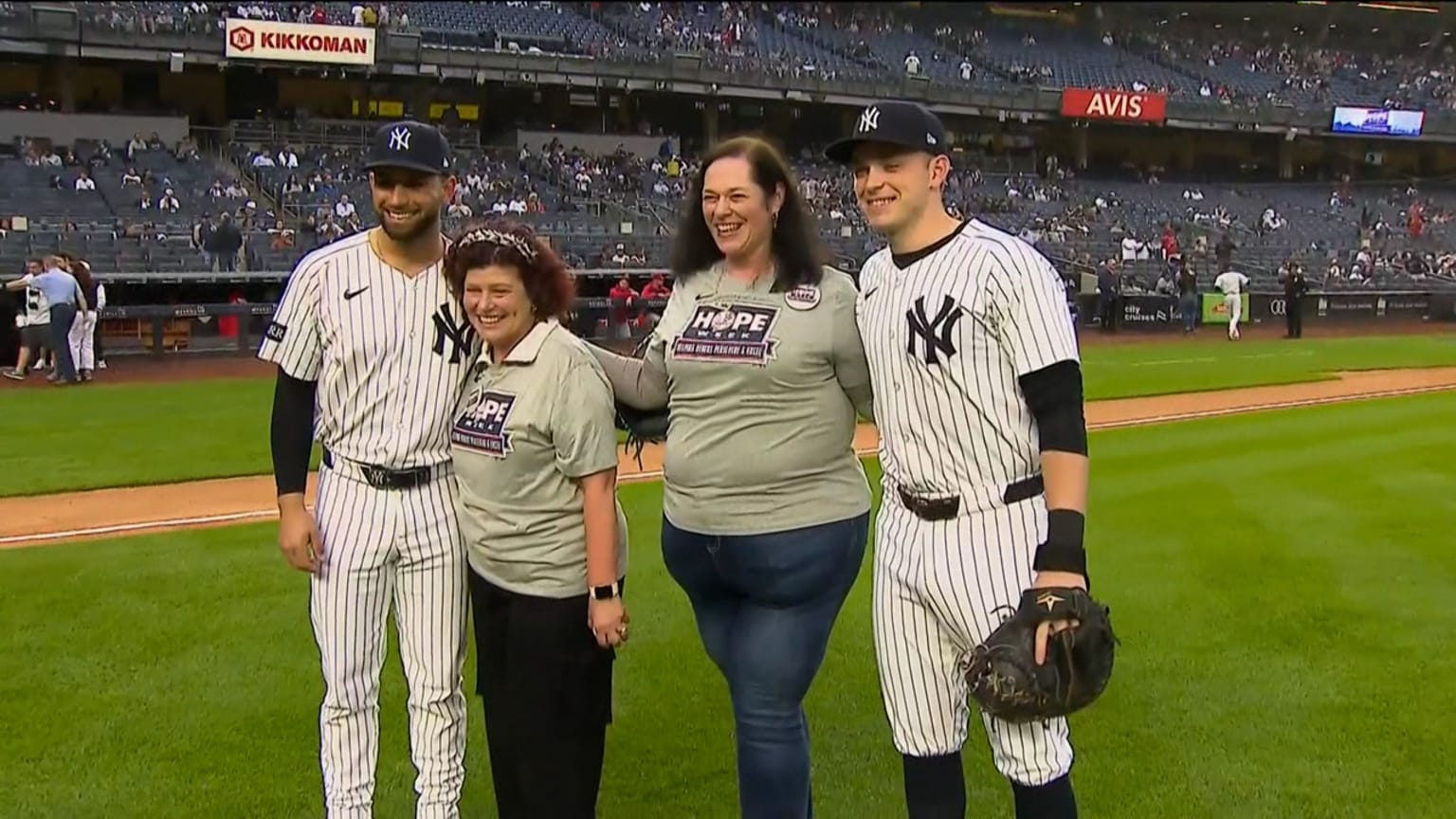 Yankees celebrate day two of HOPE Week 2025 | 06/17/2025 | New York Yankees