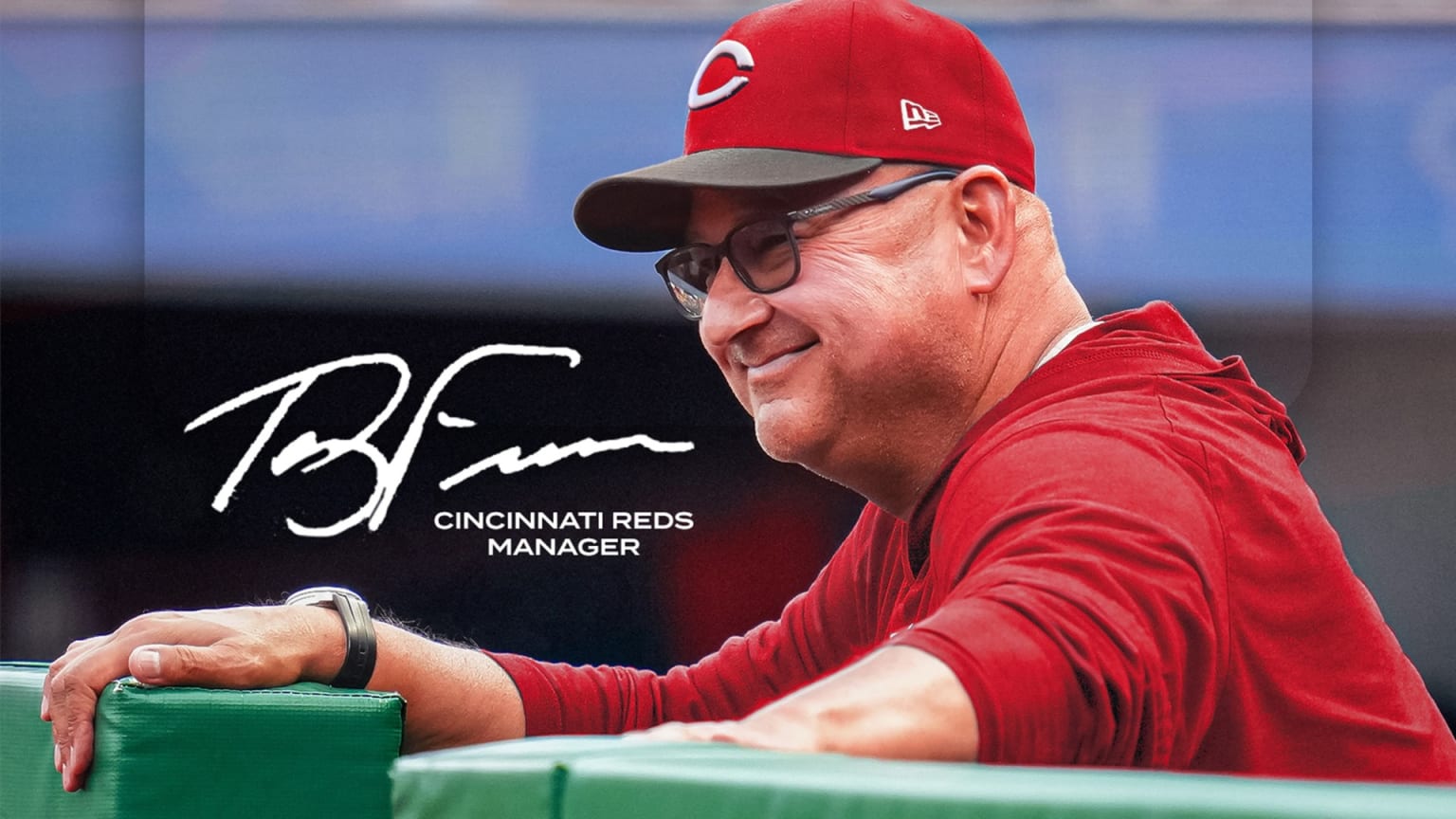 Reds introduce Terry Francona as new manager