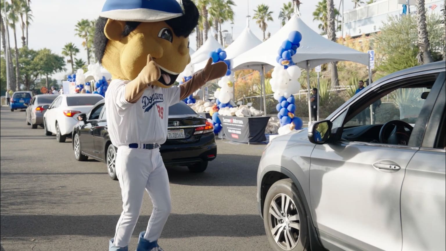 Dodgers 2024 Thanksgiving Turkey Giveaway 11/20/2024 Los Angeles