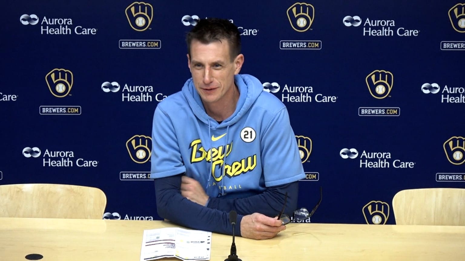 MILWAUKEE, WI - MAY 15: Shortstop Craig Counsell #30 of the