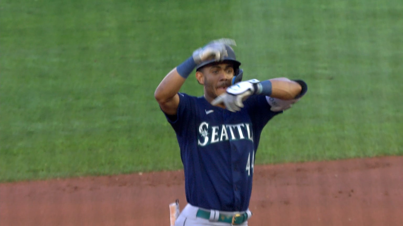 Julio Rodríguez's fourhit night 08/16/2023 Seattle Mariners