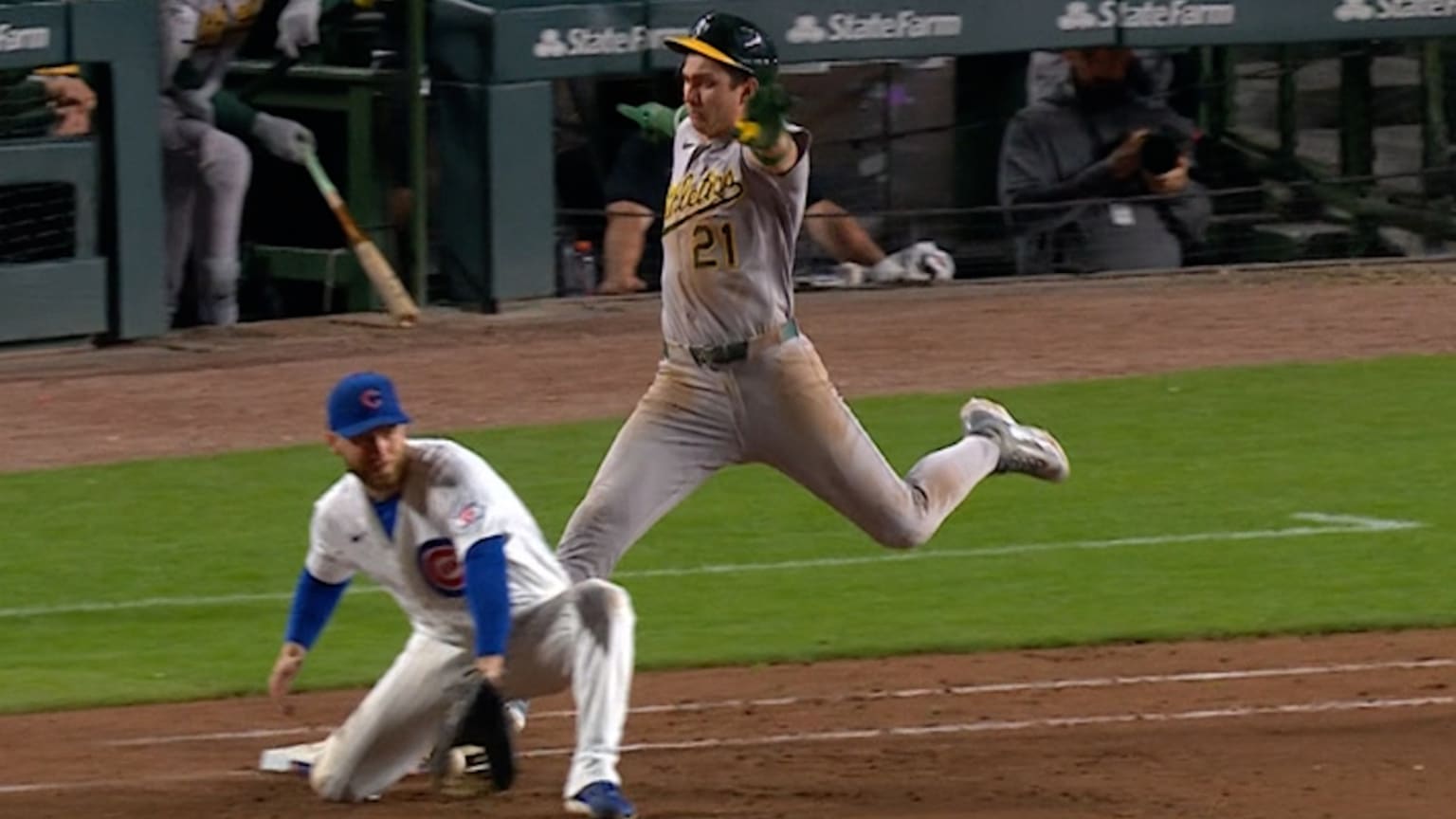 Tyler Soderstrom out at first after review | 06/03/2026 | Chicago Cubs
