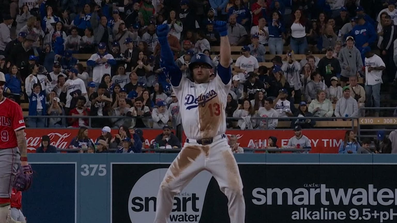 Max Muncy #39 s RBI double 05/16/2025 Los Angeles Dodgers